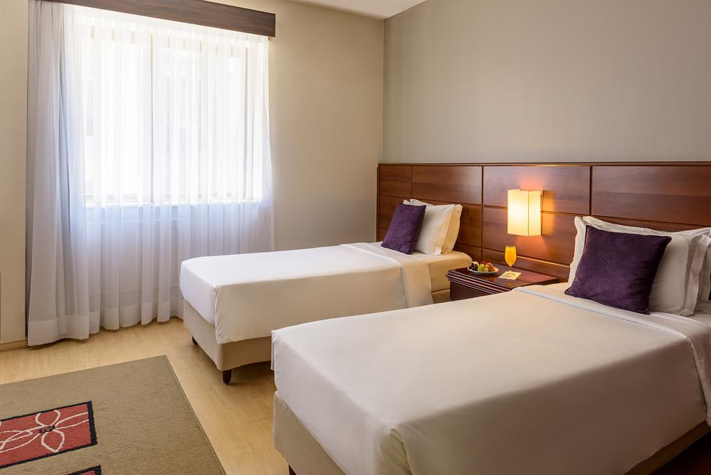 Mercure Prinz Hotel 4*