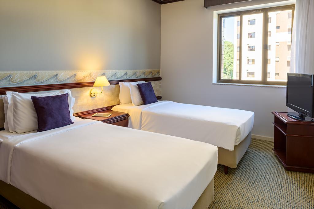 Mercure Prinz Hotel 4*